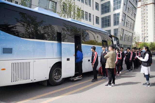 去醫院體檢已過時，移動醫療車讓體檢更便捷